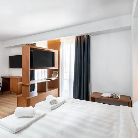 Aparthotel Days