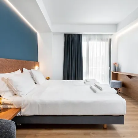 Aparthotel Days 4*